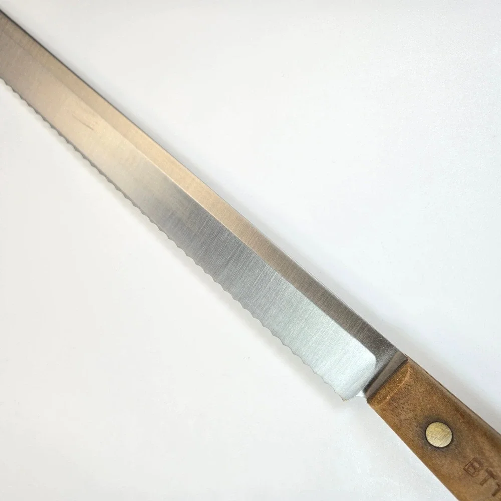 Chicago Cutlery BT10 10 inch Serrated Bread Knife Walnut Handle Made in USA